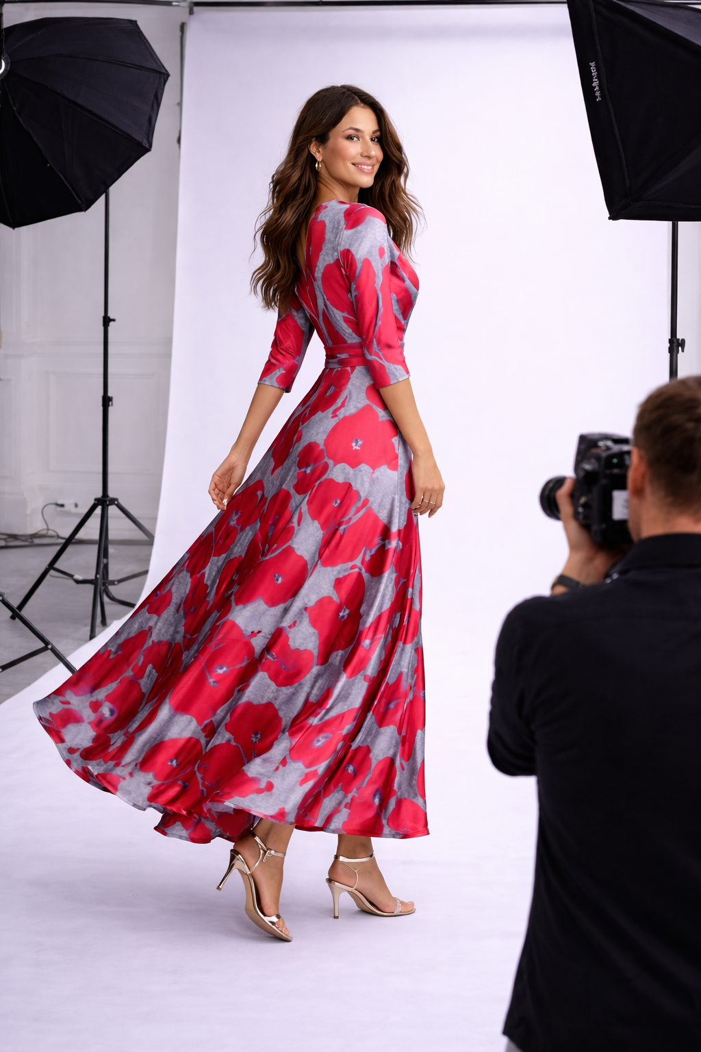 Ariana | Vestido elegante con mangas 3/4 y escote